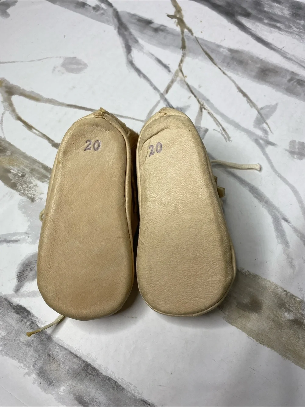 Vintage Taos Infants Slippes Moccasins
